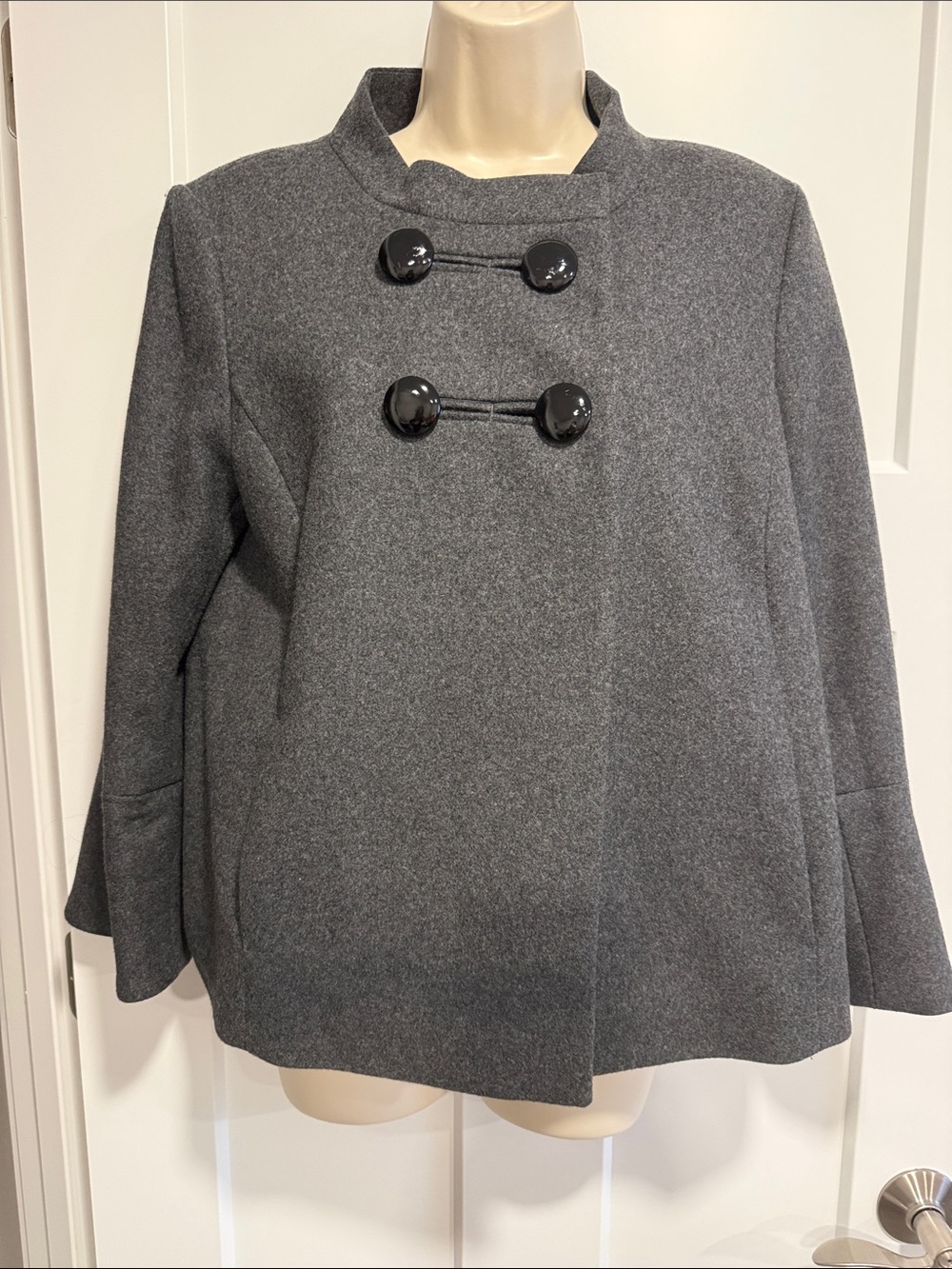 Ann Taylor LOFT Gray Wool Blend Toggle Jacket Coat M